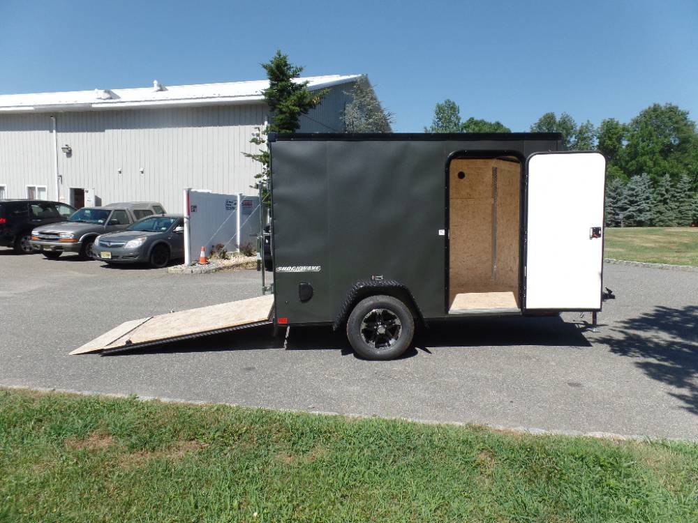 gallery-6x10-enclosed-trailer-2-990-gvwr-with-ramp-door-and-side